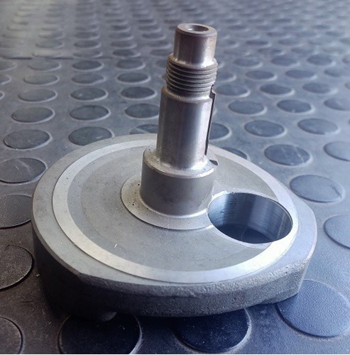 Picture of LTR 450 Crankshaft RH
