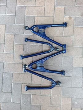 Picture of LTR450 A-arm set with ball joints 